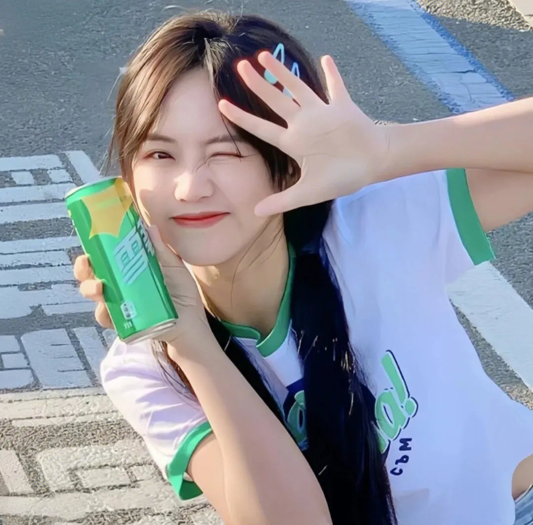 27套礼服